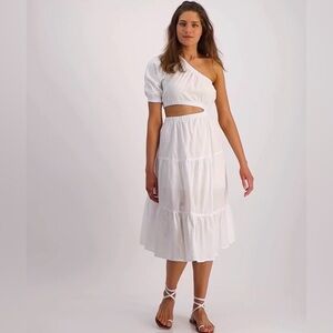 Elegant White One-Shoulder Dress
